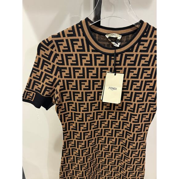 *AUTHENTIC* FENDI - Long Logo Dress, Size 36 - Picture 7 of 9